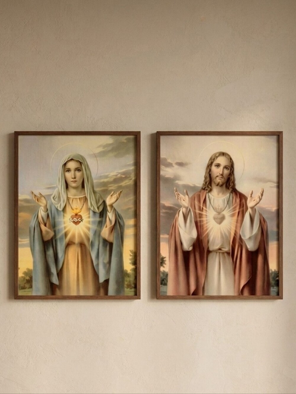VINTAGE Immaculate Heart of Mary & Sacred Heart of Jesus Decorative Wall Art